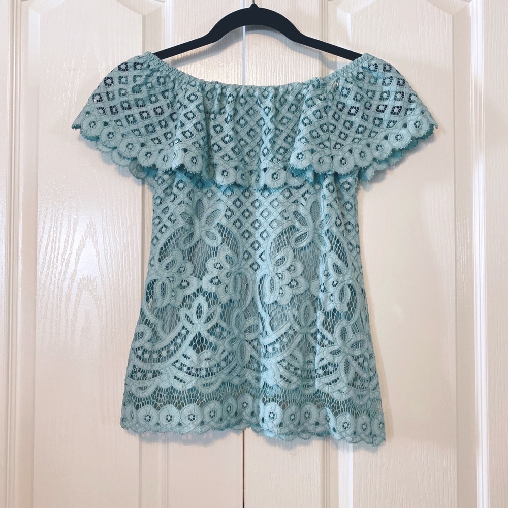 Woman’s Maison Jules Lace Off The Shoulders Top Size XXS Minty Green